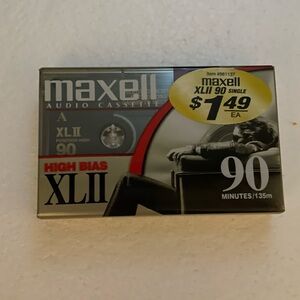 NWT One “Maxell Blank Audio Cassette Tape” 90 Minutes, New, Factory Sealed